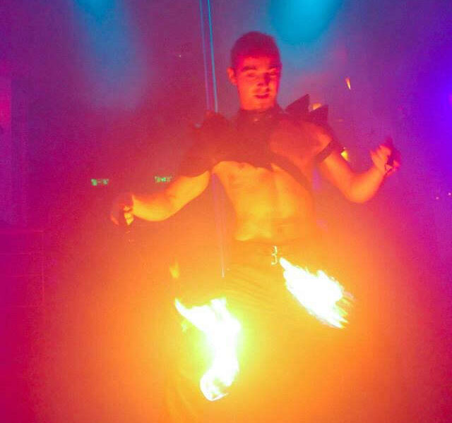 Constantin - Fire Show